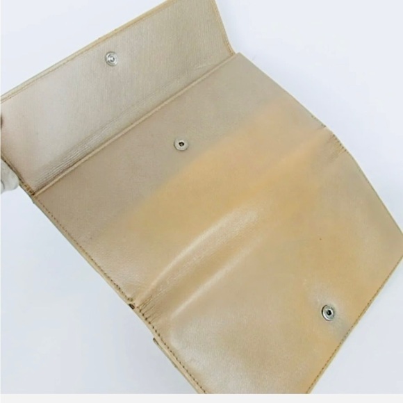 CHANEL CC Coco & Cream Colored Long Leather Button Wallet - Picture 12 of 14